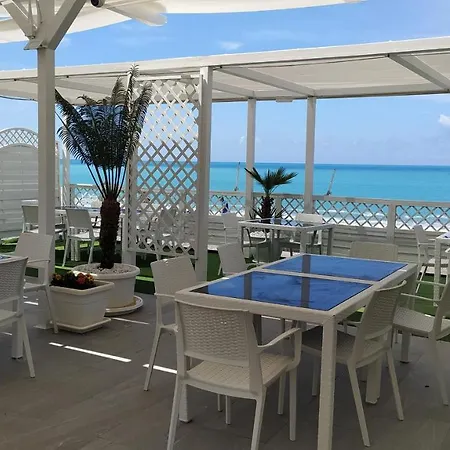 Üdülőközpont Domus-Hotel Cipollina